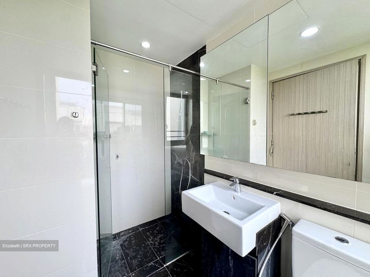 Flamingo Valley (D15), Condominium #639606281